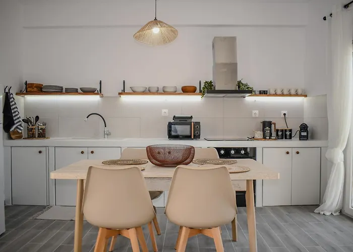 Sea Breeze Скиатос