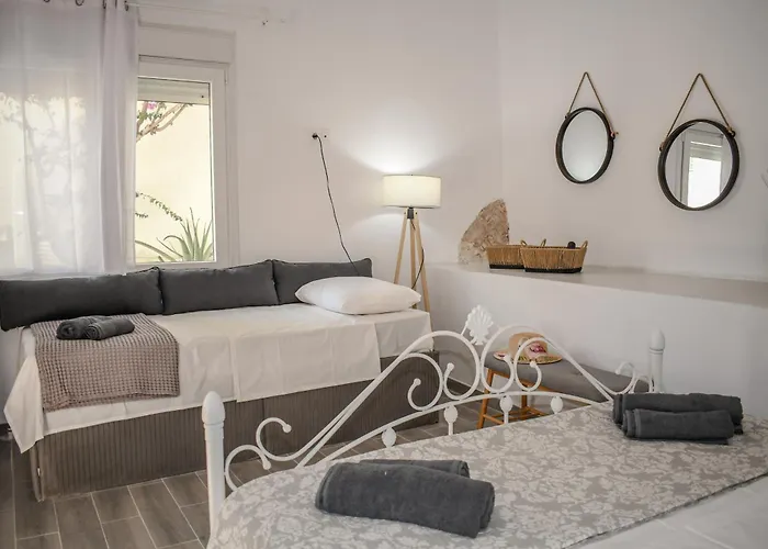 Sea Breeze Апартаменты *