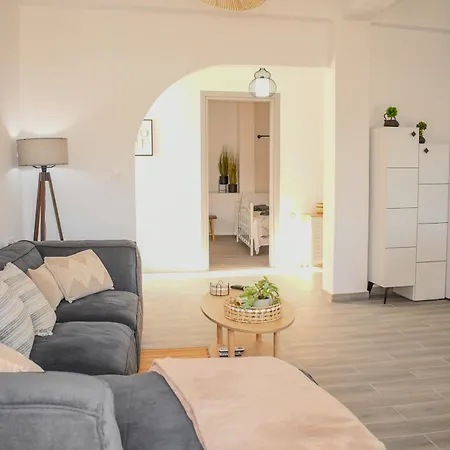 Апартаменты Sea Breeze Скиатос