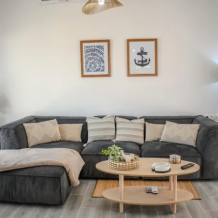 Sea Breeze * Skiathos Town