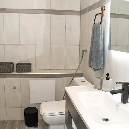 Sea Breeze Апартаменты